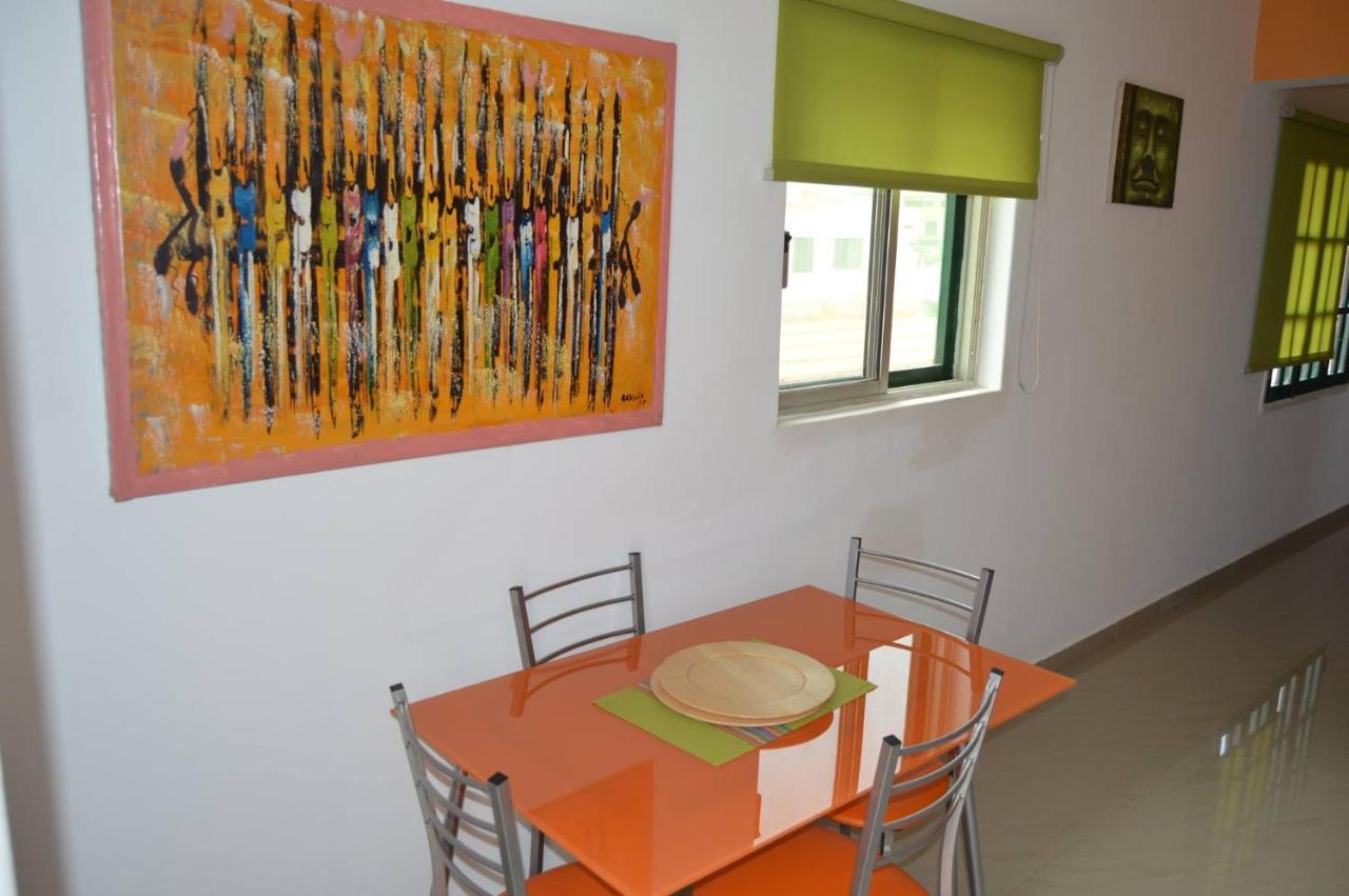 Apartamento T1 Mobiliado Com Wi-Fi Praia Exteriör bild