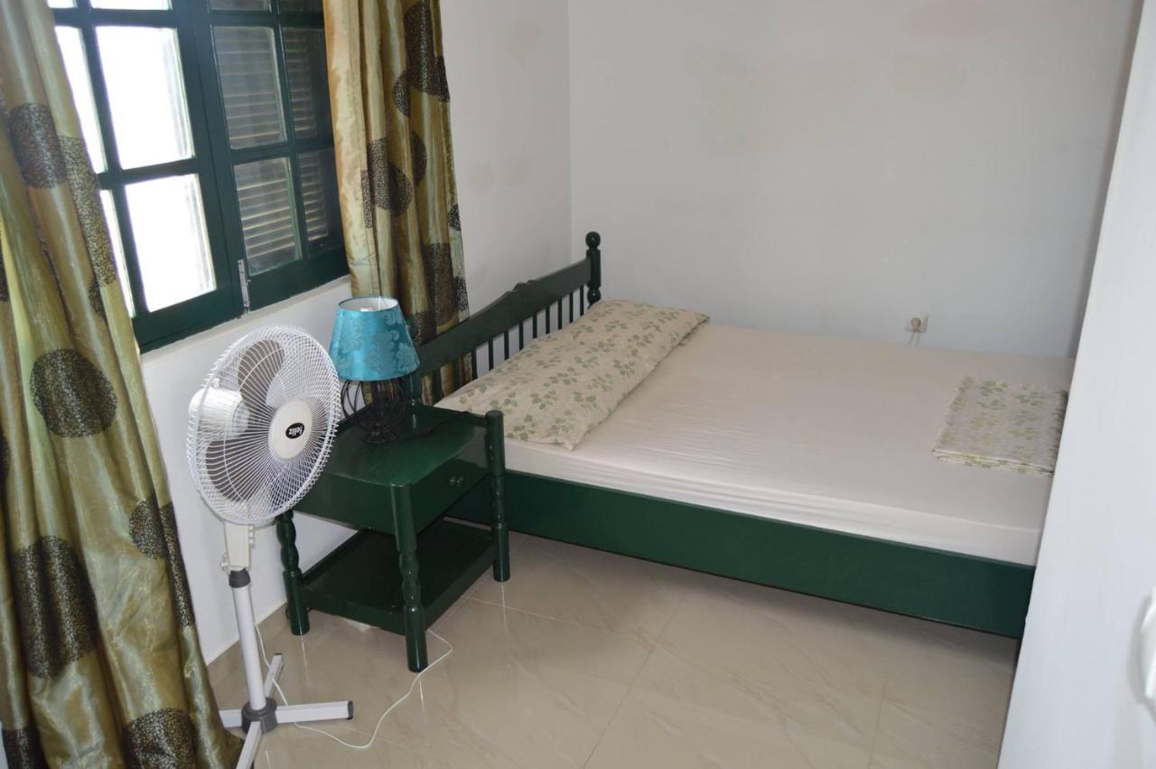 Apartamento T1 Mobiliado Com Wi-Fi Praia Exteriör bild