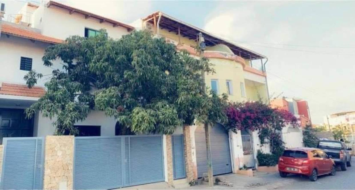 Apartamento T1 Mobiliado Com Wi-Fi Praia Exteriör bild