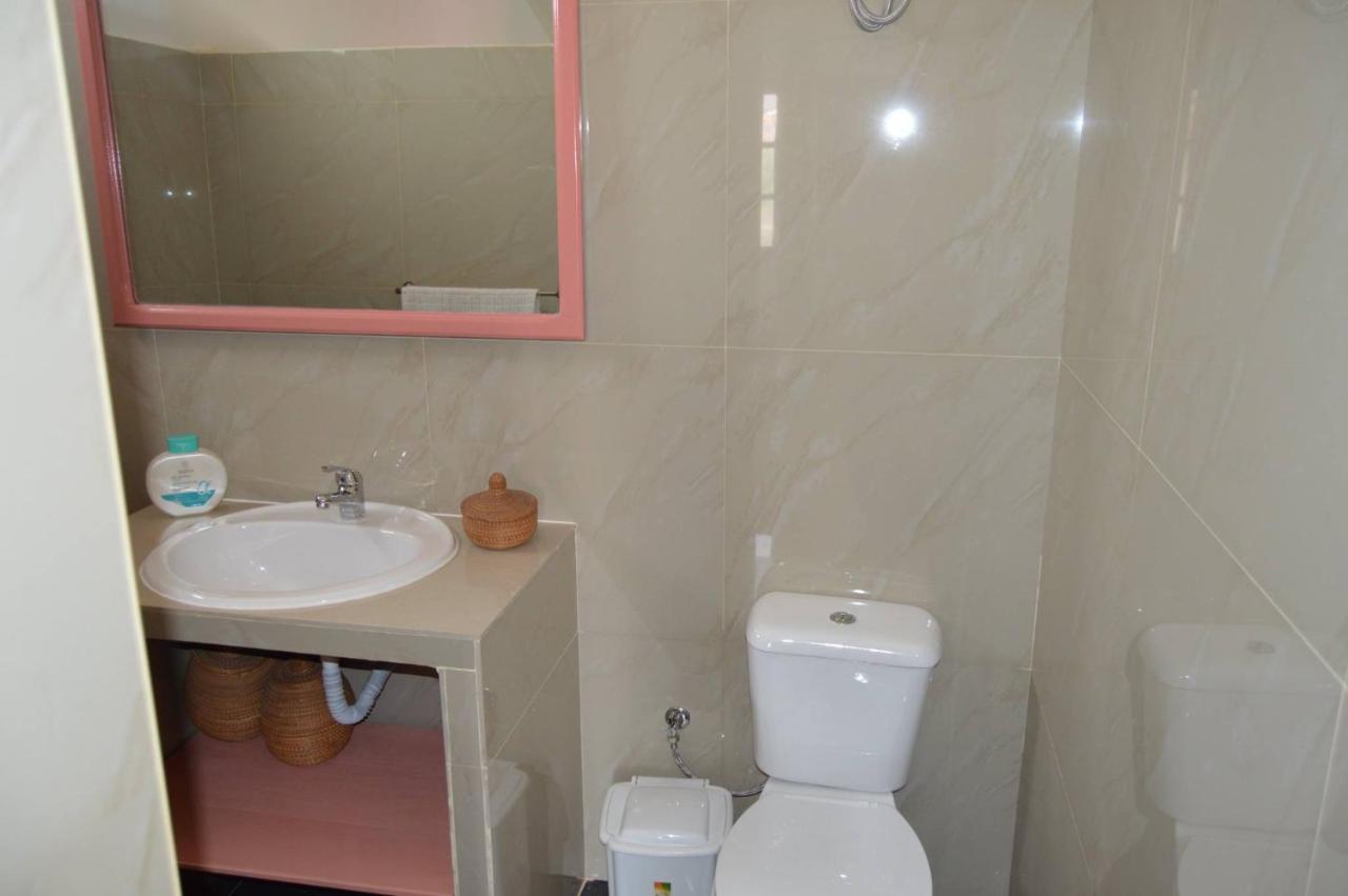 Apartamento T1 Mobiliado Com Wi-Fi Praia Exteriör bild